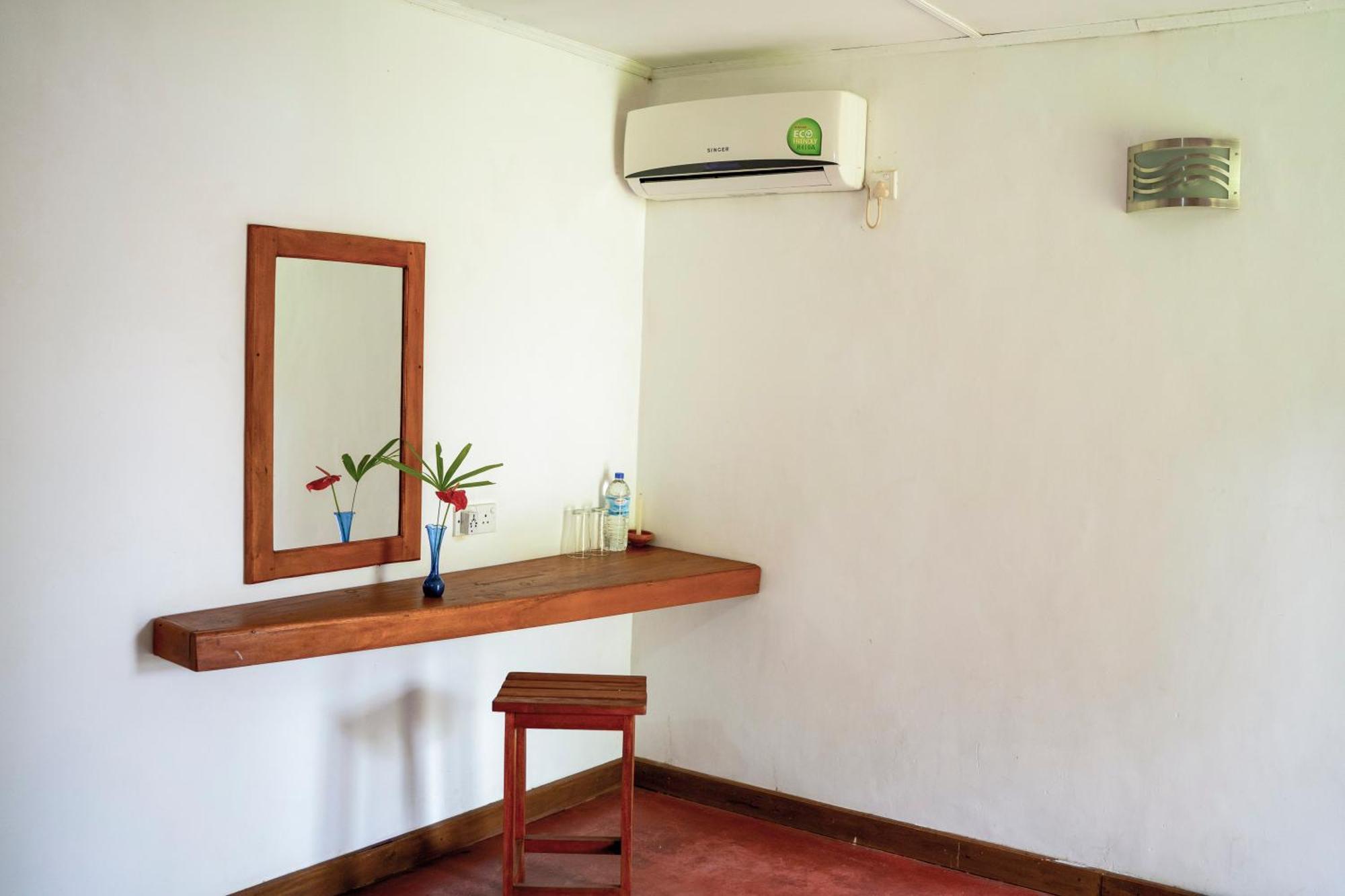 Wild Hut Habarana Bed & Breakfast Luaran gambar